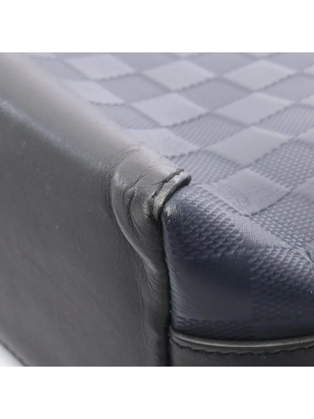 Louis Vuitton Shoulder Bag Discovery Messenger PM Astral Leather